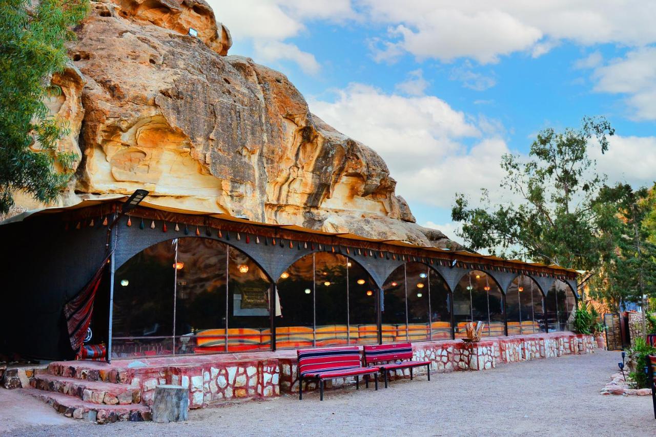 Little Petra Bedouin Camp Hotel Al Hayy Екстериор снимка